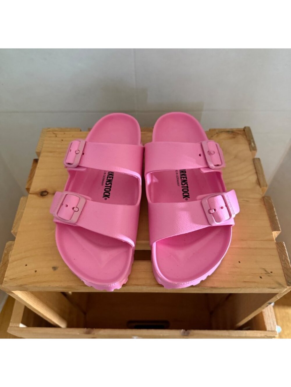 Birkenstock Womens Size 36 US 5-5.5 Pink Arizona EVA Waterproof Slide Sandals - Picture 3 of 9